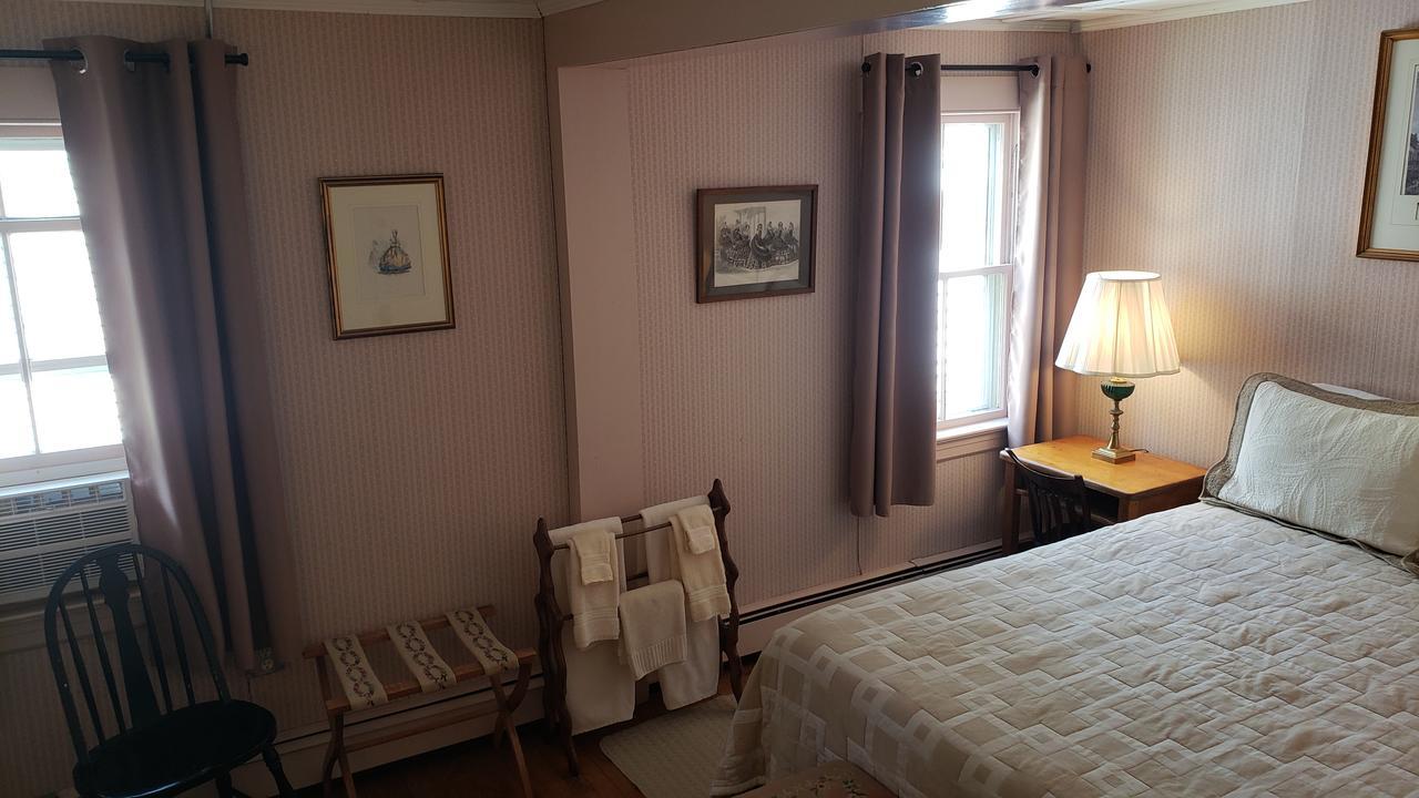 Hawks House Inn Walpole Экстерьер фото